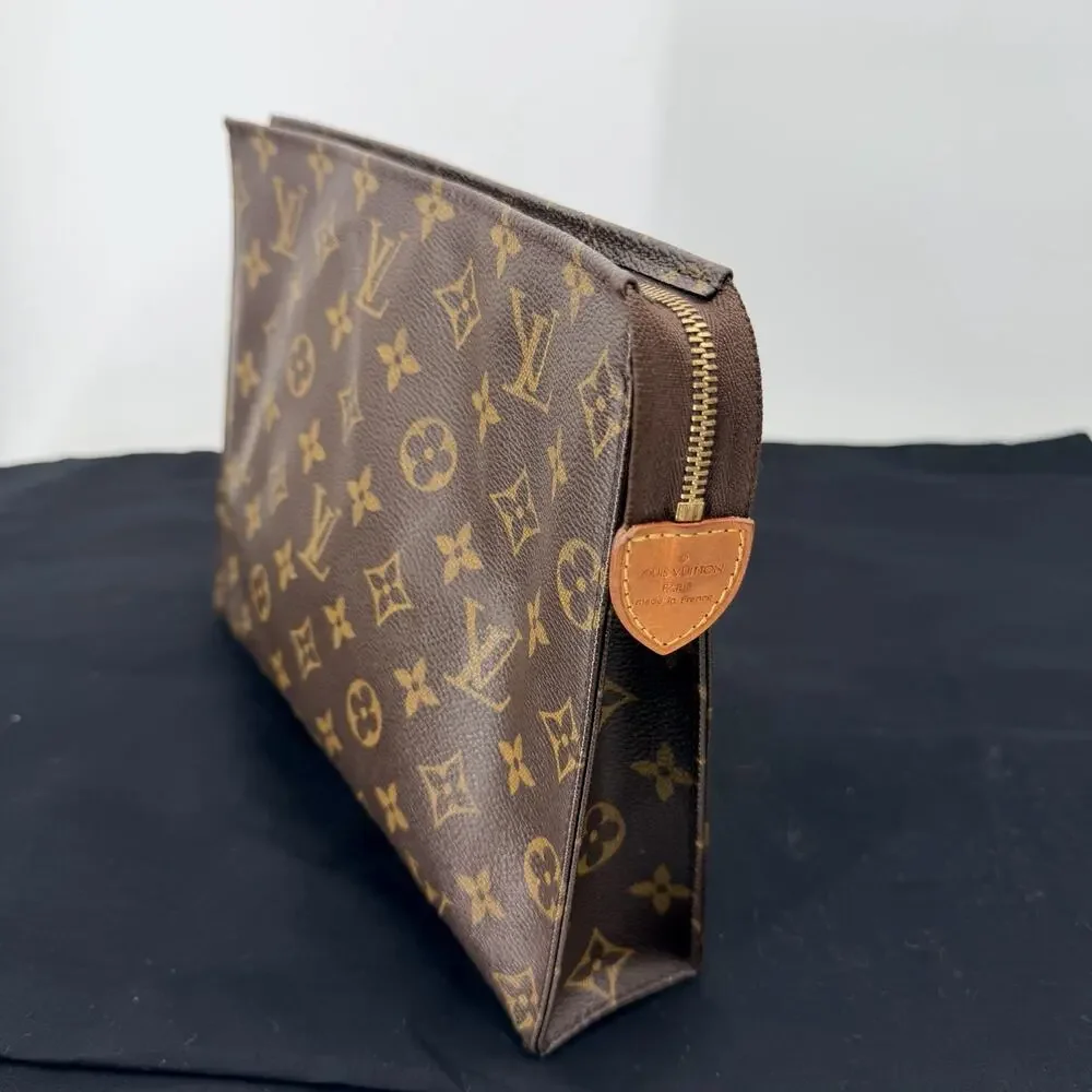 Authentic Louis Vuitton Monogram TOILETRY POUCH 26